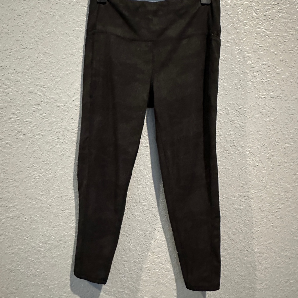 DSG Leggings - Size M